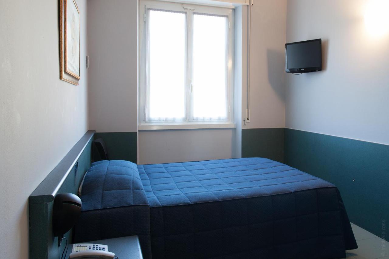 Hotel Tirreno Genova